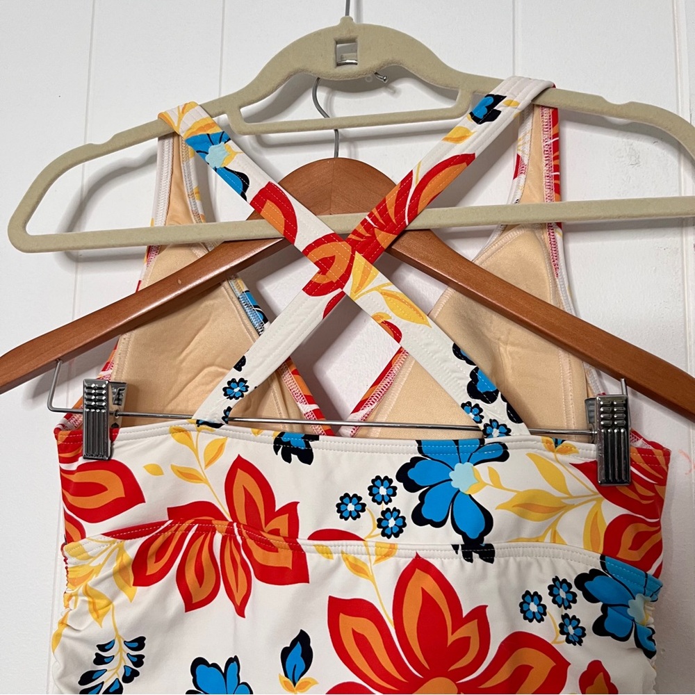 Lands' End Floral Cross-Back Women's Tankini Swim Top Ruched sides Size 10 DD - Picture 3 of 8